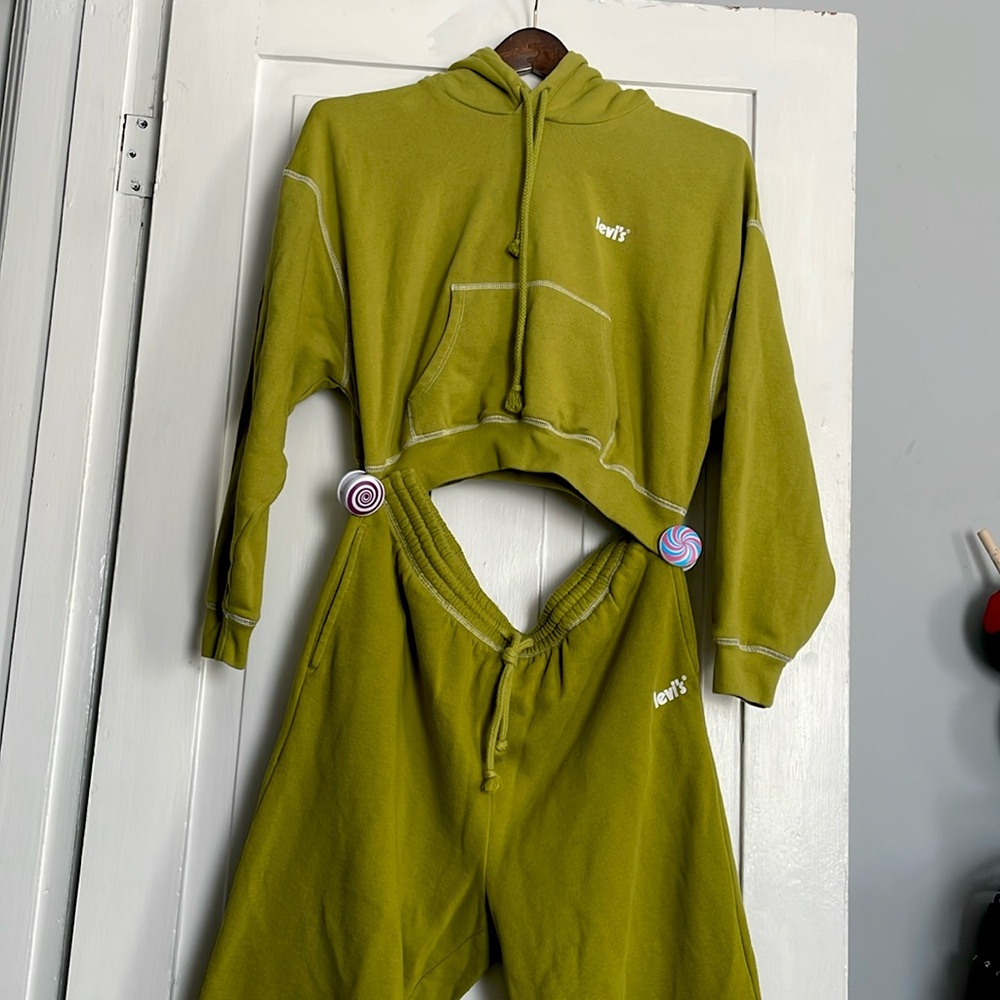 Green Levi’s set. Small top, medium bottoms